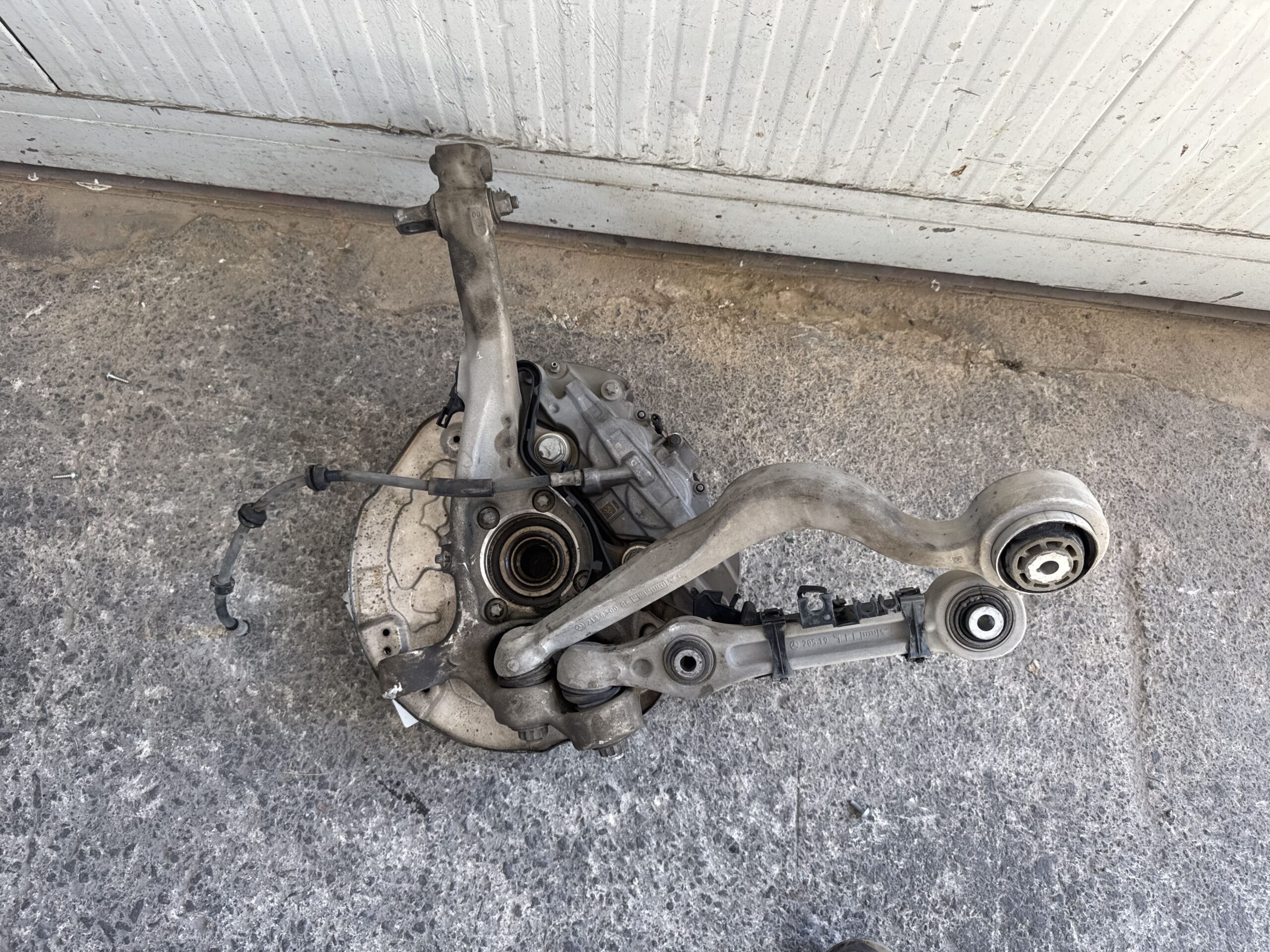 A2053305801 A2533320201 MASSA MECCANICA ANTERIORE DESTRA MERCEDES GLC Serie (W253) Diesel