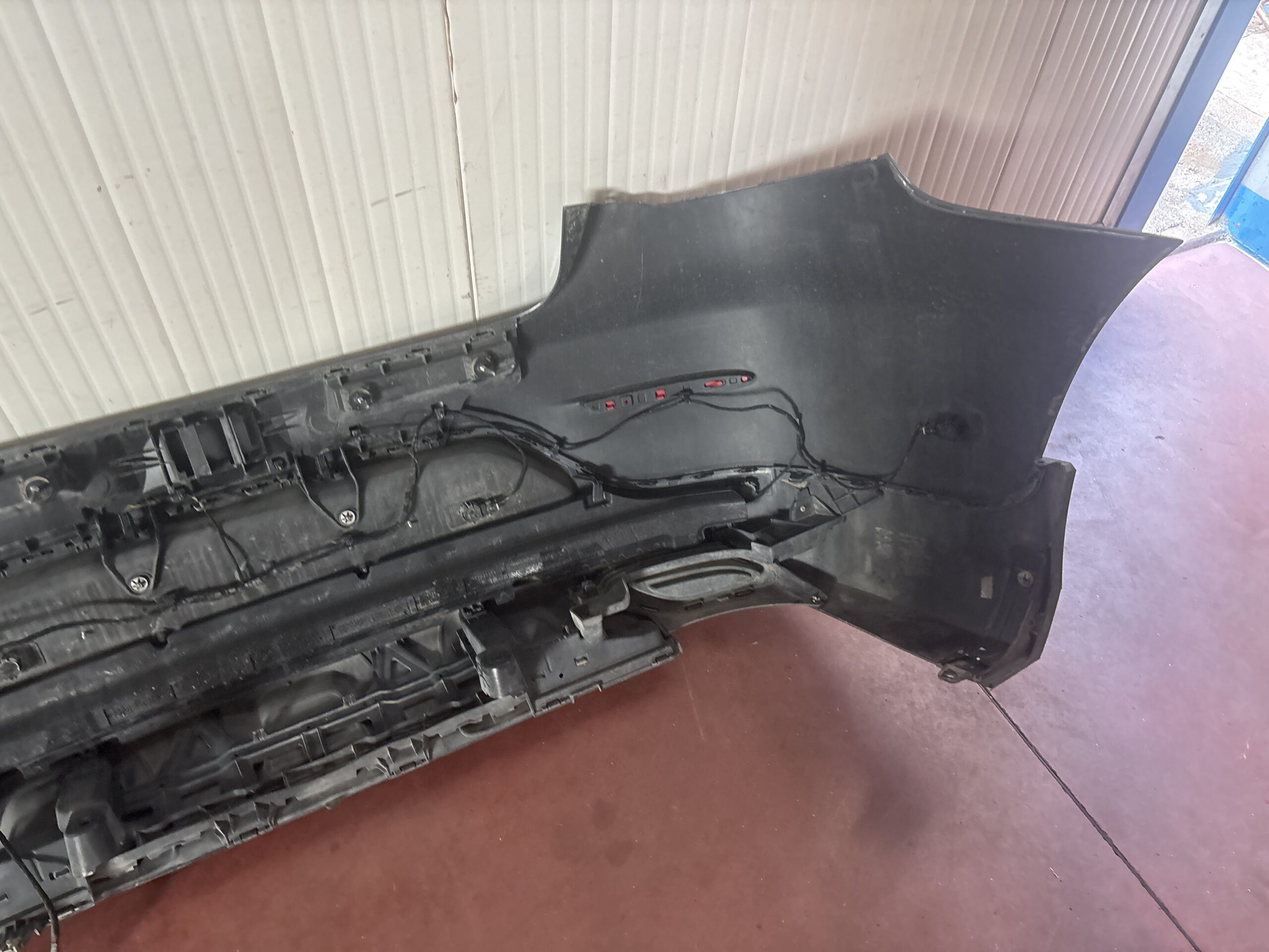 PARAURTI POSTERIORE MERCEDES GLC Serie (W253) A2538852535 (15>)