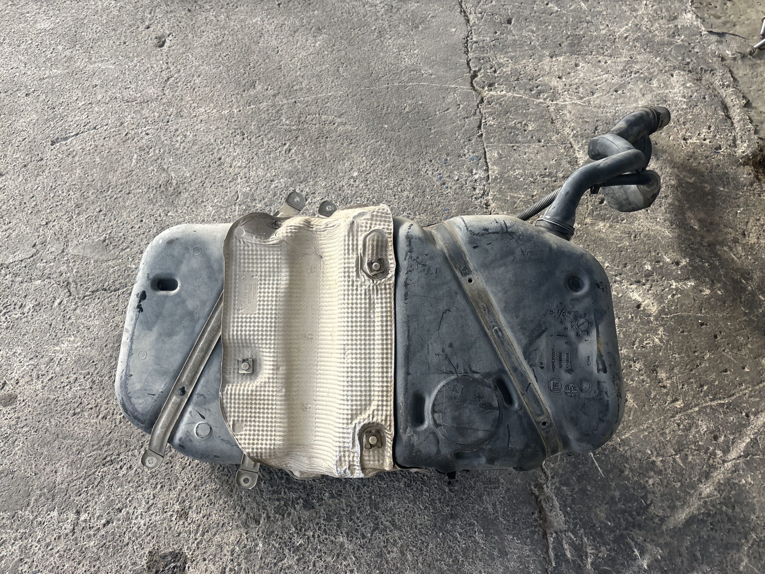 50527907 SERBATOIO CARBURANTE ALFA ROMEO Giulietta Serie (940_) Diesel 2.0 940A4000