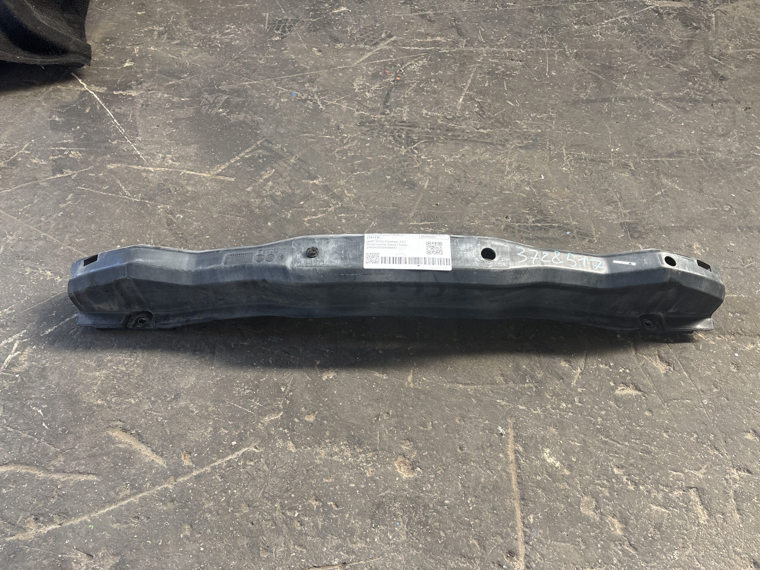 TRAVERSA PARAURTI POSTERIORE ALFA ROMEO Giulietta Serie (940_) 50558588 940A4000 (10>13)