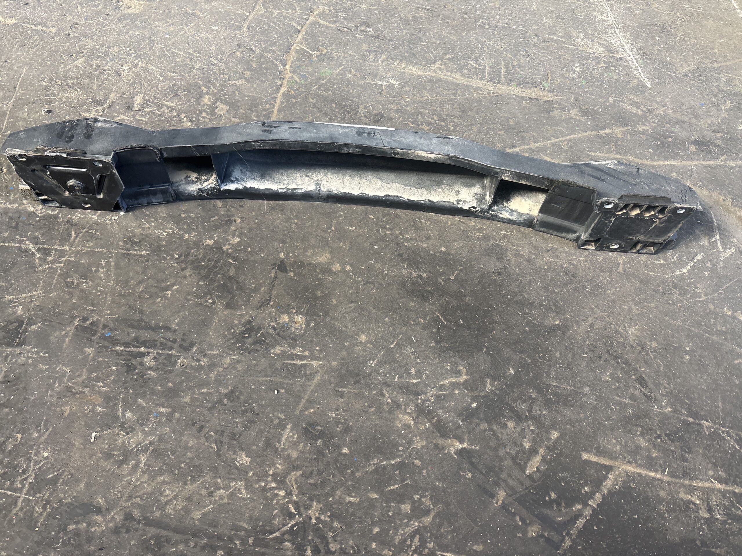 TRAVERSA PARAURTI POSTERIORE ALFA ROMEO Giulietta Serie (940_) 50558588 940A4000 (10>13)