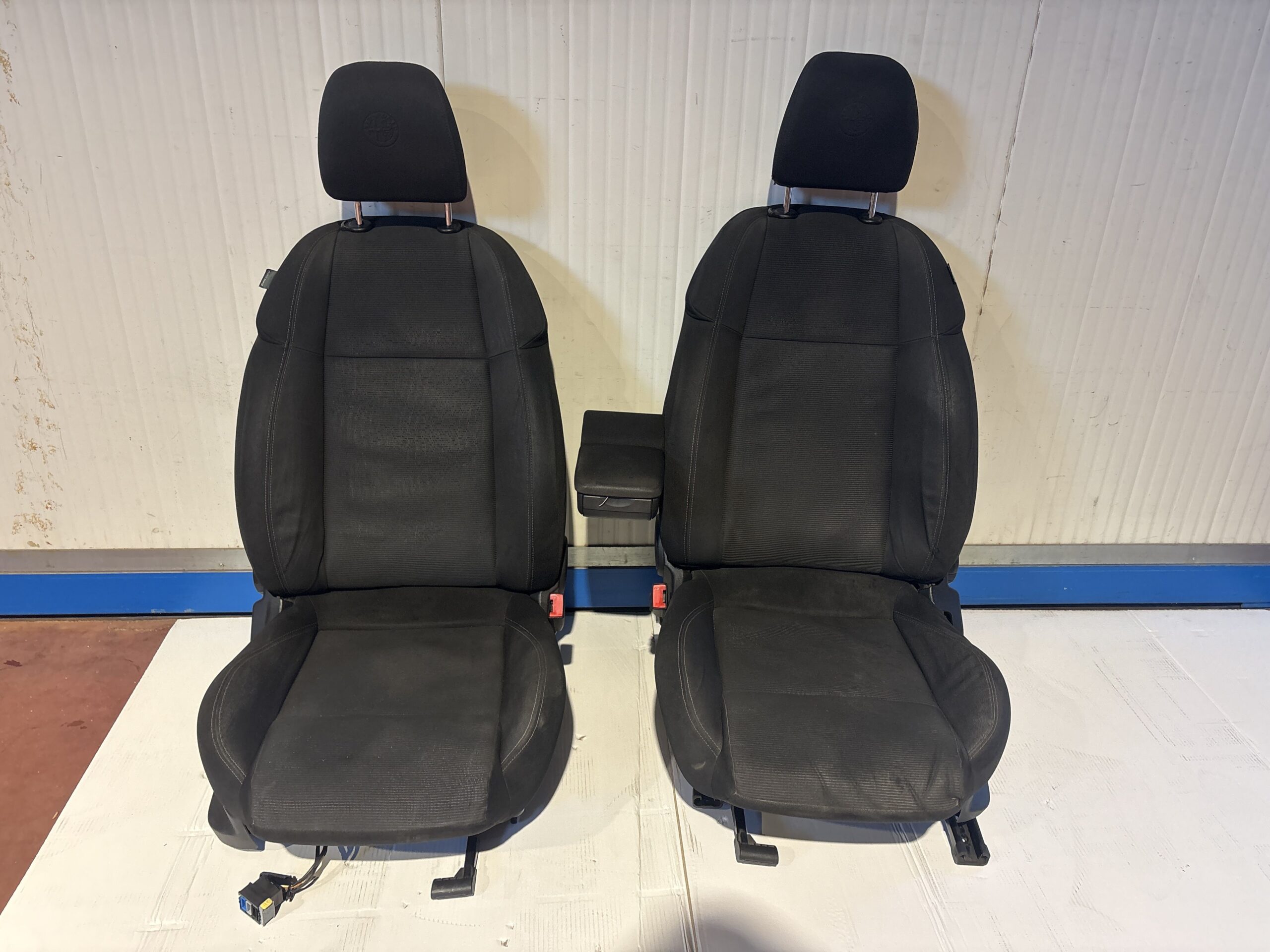 SEDILI ANTERIORI ALFA ROMEO Giulietta Serie (940_) 940A4000 (10>13)