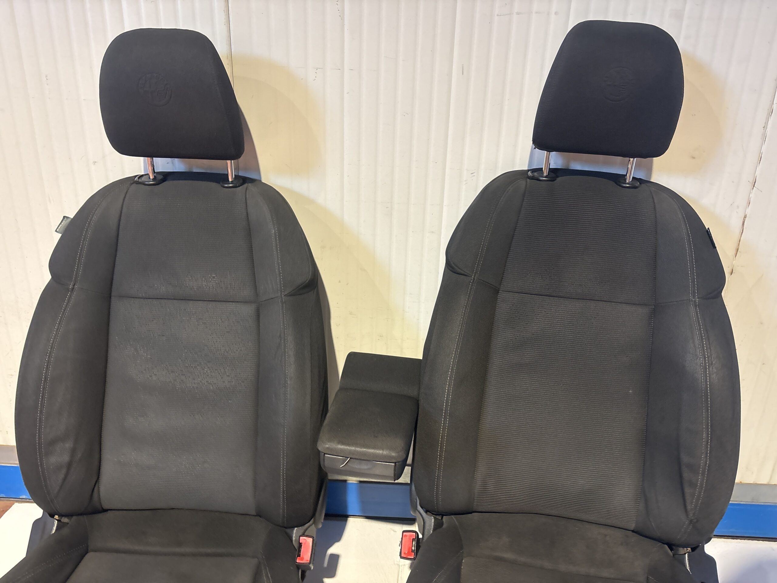 SEDILI ANTERIORI ALFA ROMEO Giulietta Serie (940_) 940A4000 (10>13)