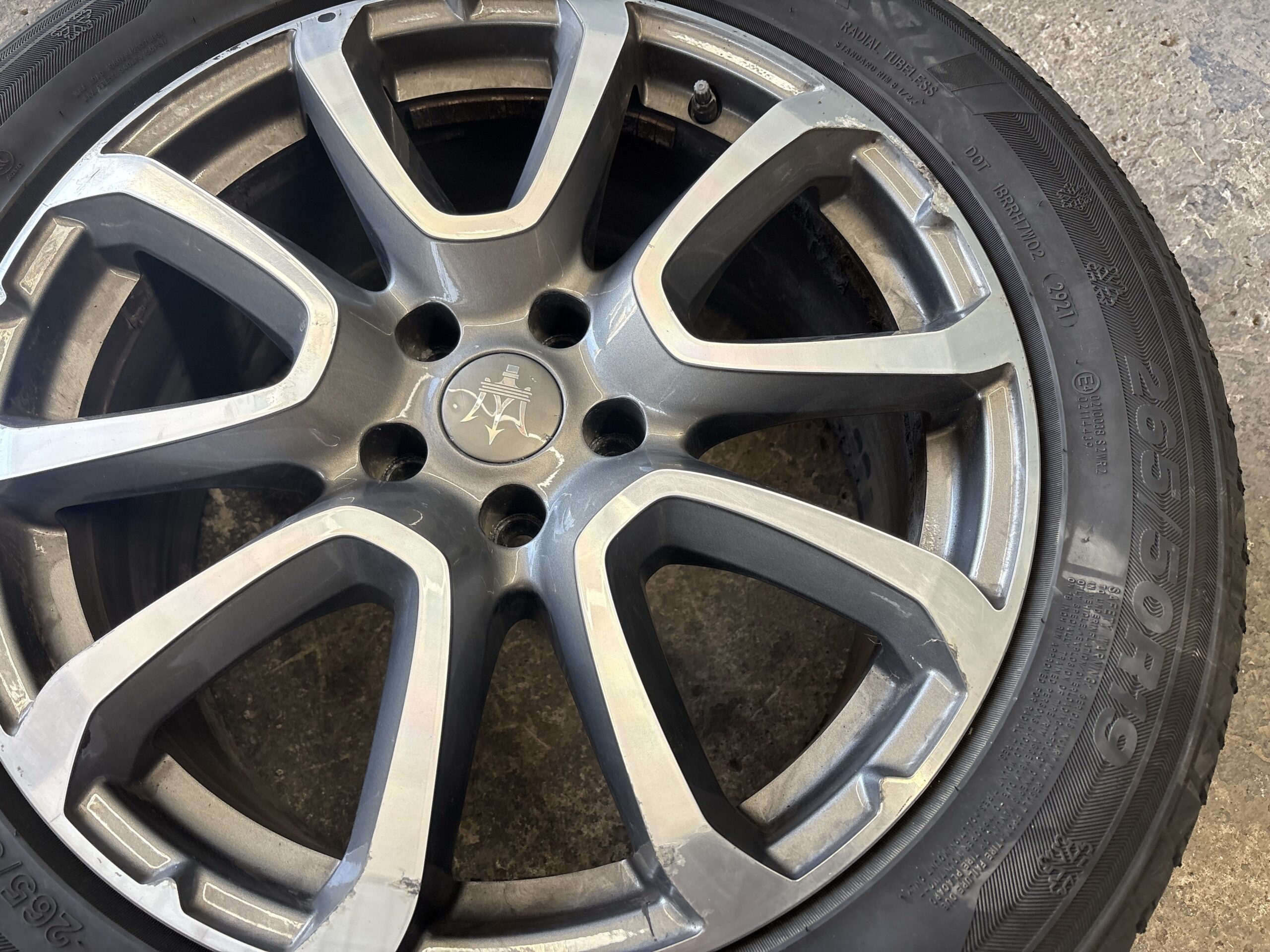 CERCHIO IN LEGA MASERATI Levante Serie 980161258 M16164D (16>)