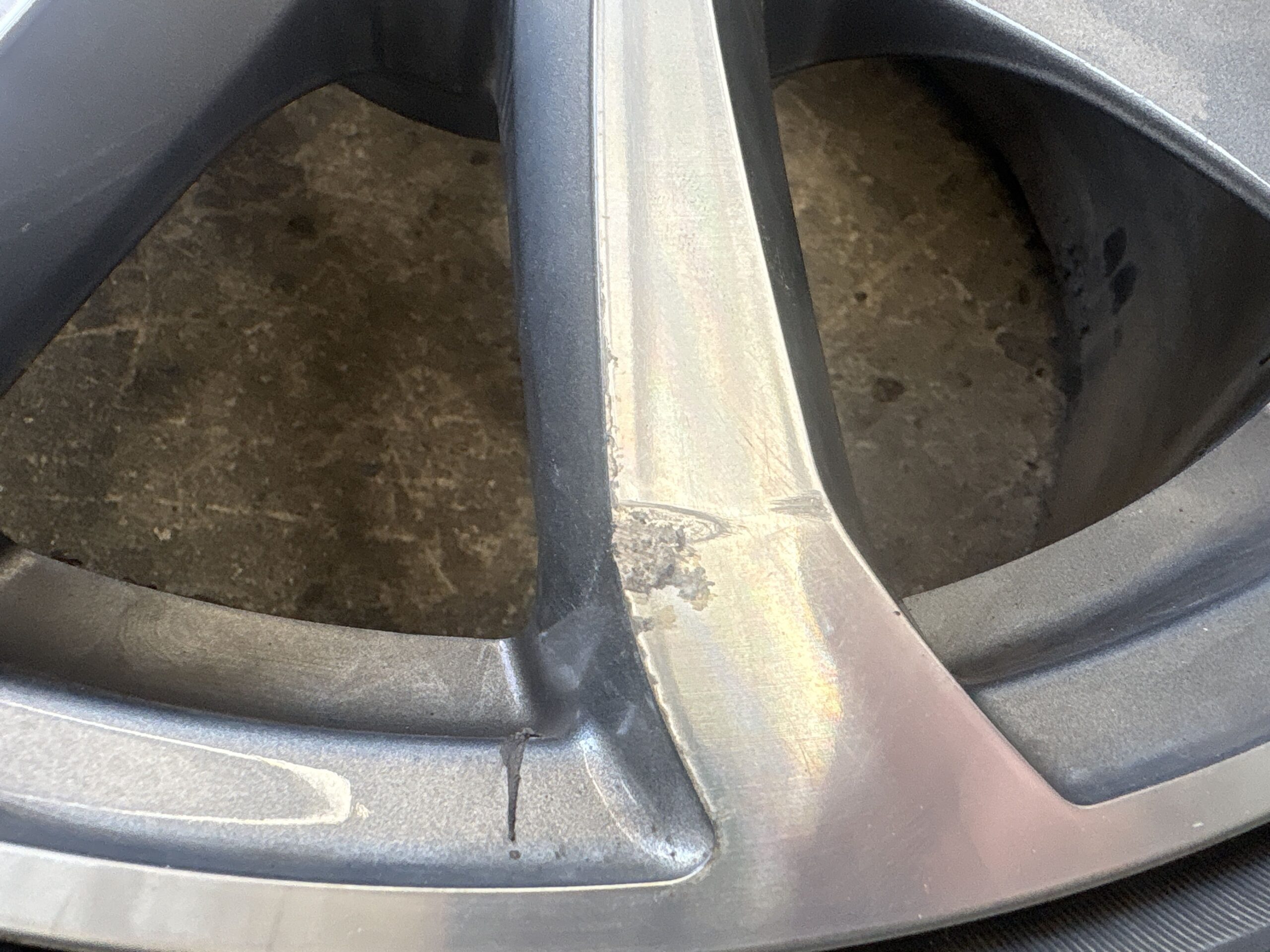 CERCHIO IN LEGA MASERATI Levante Serie 980161258 M16164D (16>)