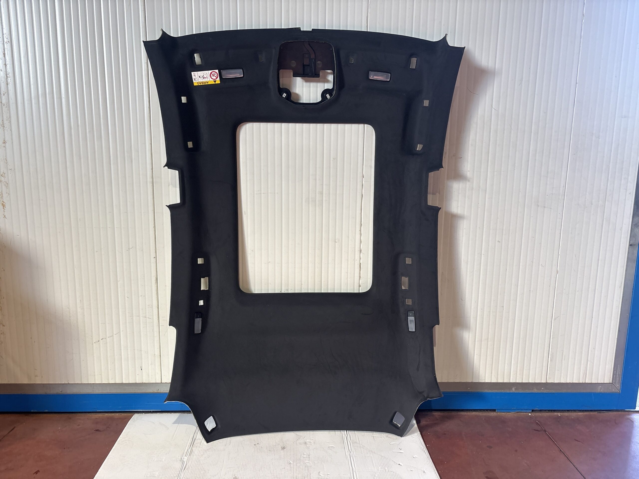 SOTTOTETTO CIELO IMPERIALE MASERATI Levante Serie 673007936 M16164D (16>)