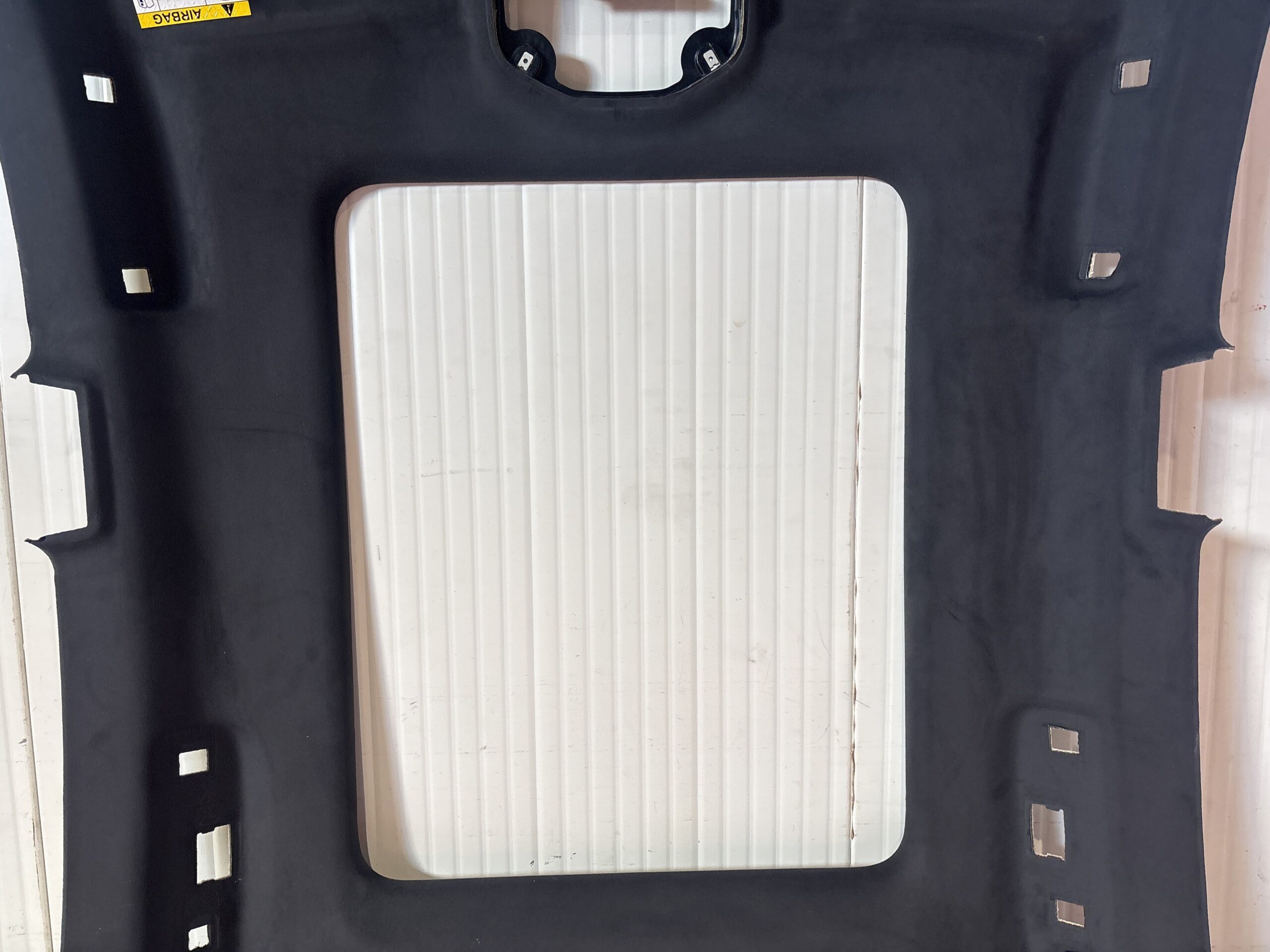 SOTTOTETTO CIELO IMPERIALE MASERATI Levante Serie 673007936 M16164D (16>)