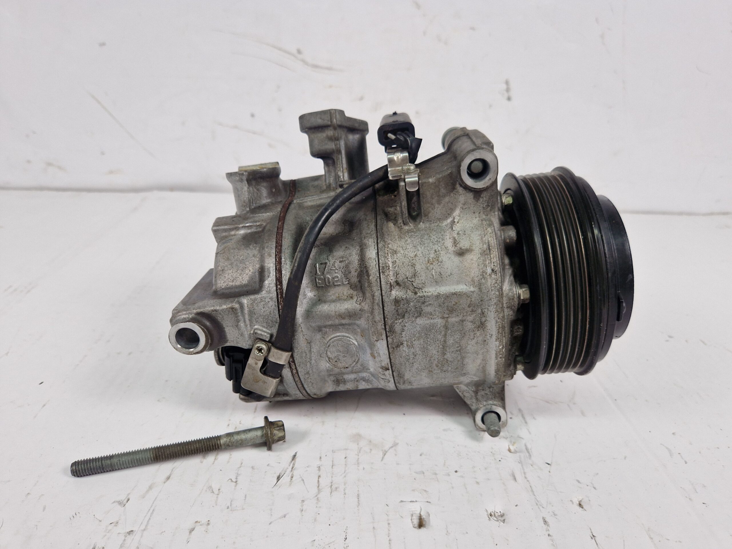 A0008303902 COMPRESSORE A/C MERCEDES GLC Coupe (BM 253) (6.2016) Diesel 2.2