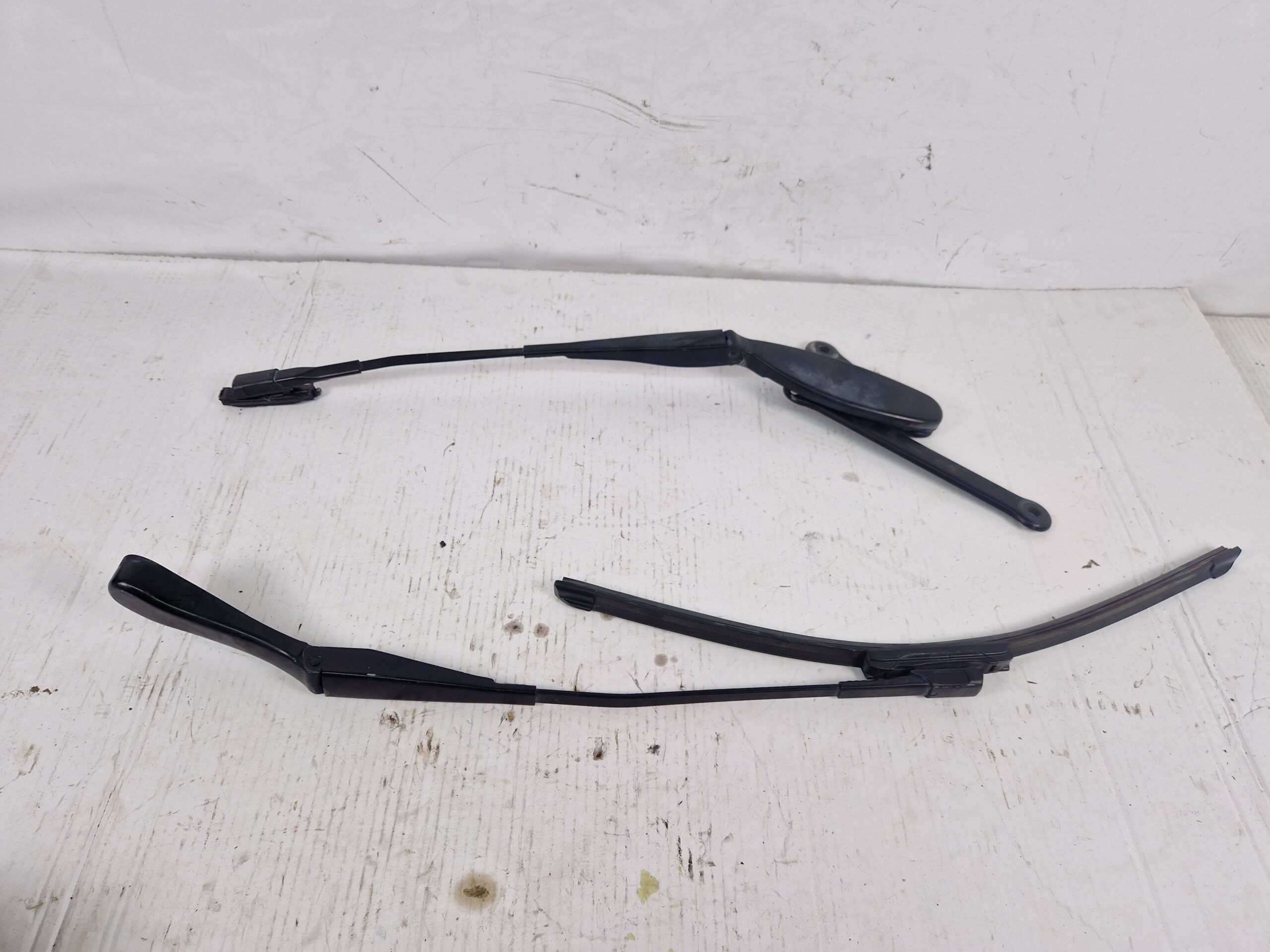 BRACCI TERGI ANT. MERCEDES GLC Coupe (BM 253) (6.2016) A2538206900 (16>)