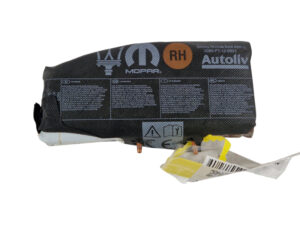 AIRBAG SEDILE DESTRO MASERATI Levante Serie 06701004350 (16>)