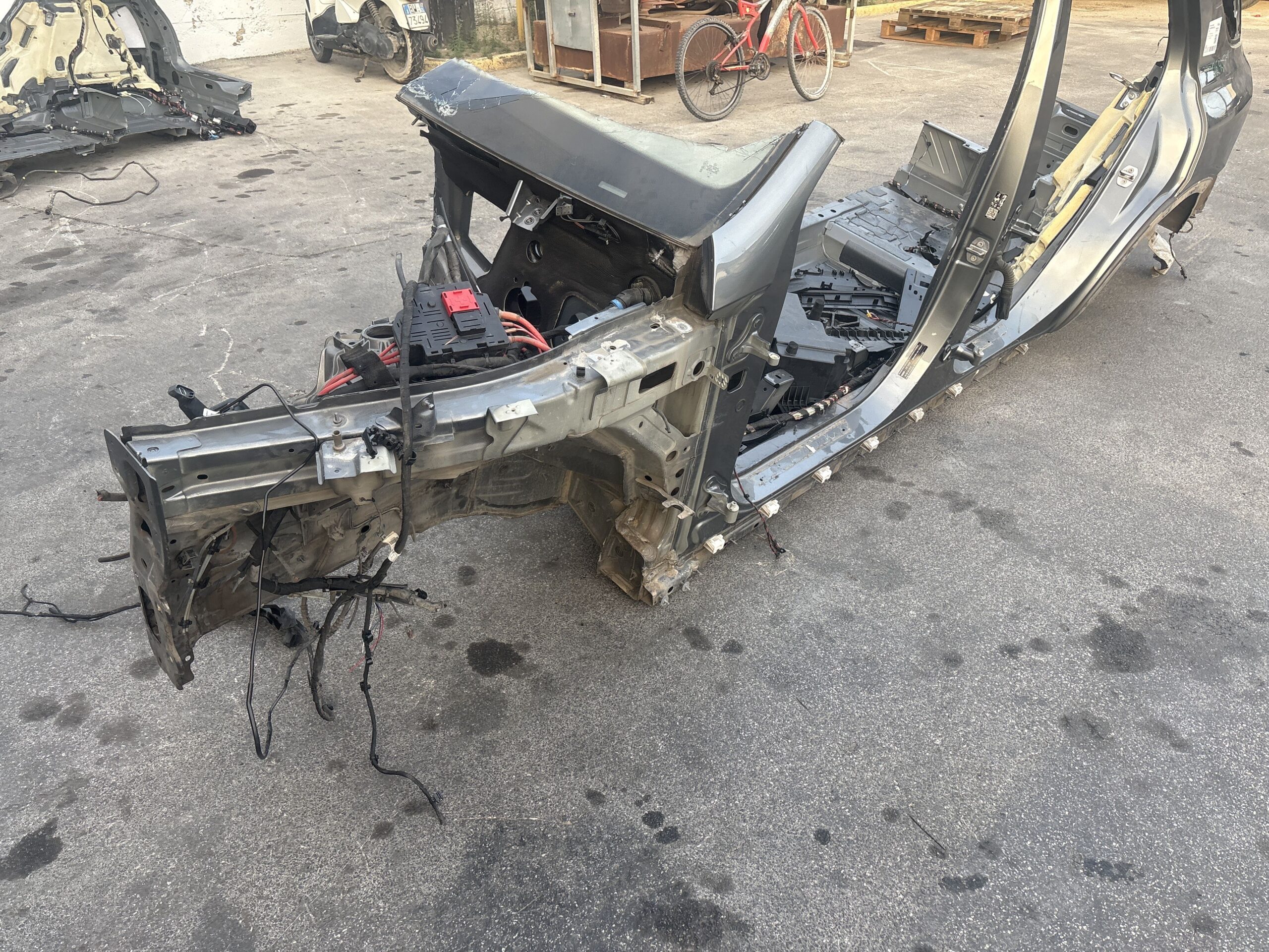 FIANCATA COMPLETA SINISTRA MERCEDES GLE W167 A1676303303 654920 (18>)