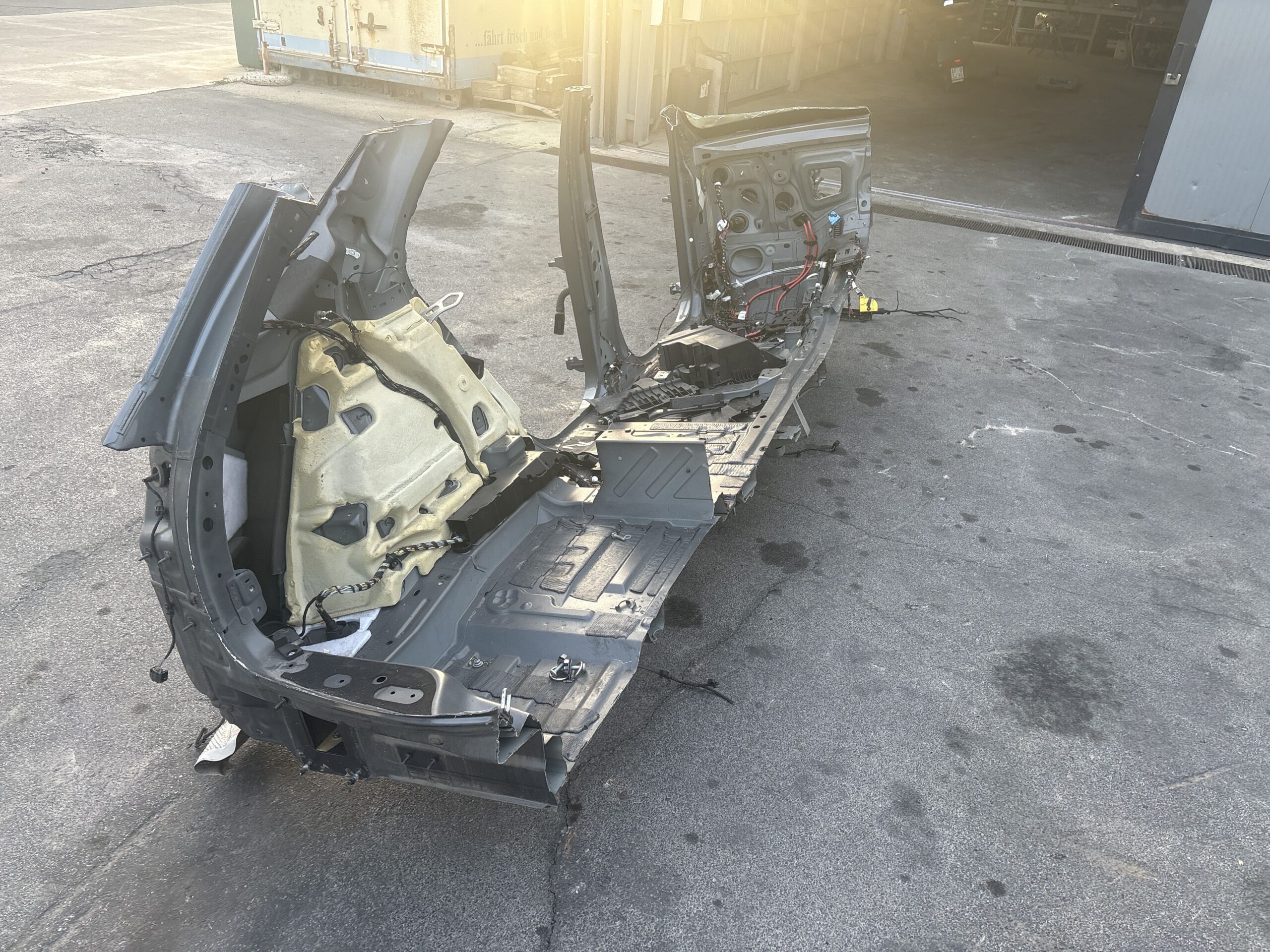 FIANCATA COMPLETA SINISTRA MERCEDES GLE W167 A1676303303 654920 (18>)