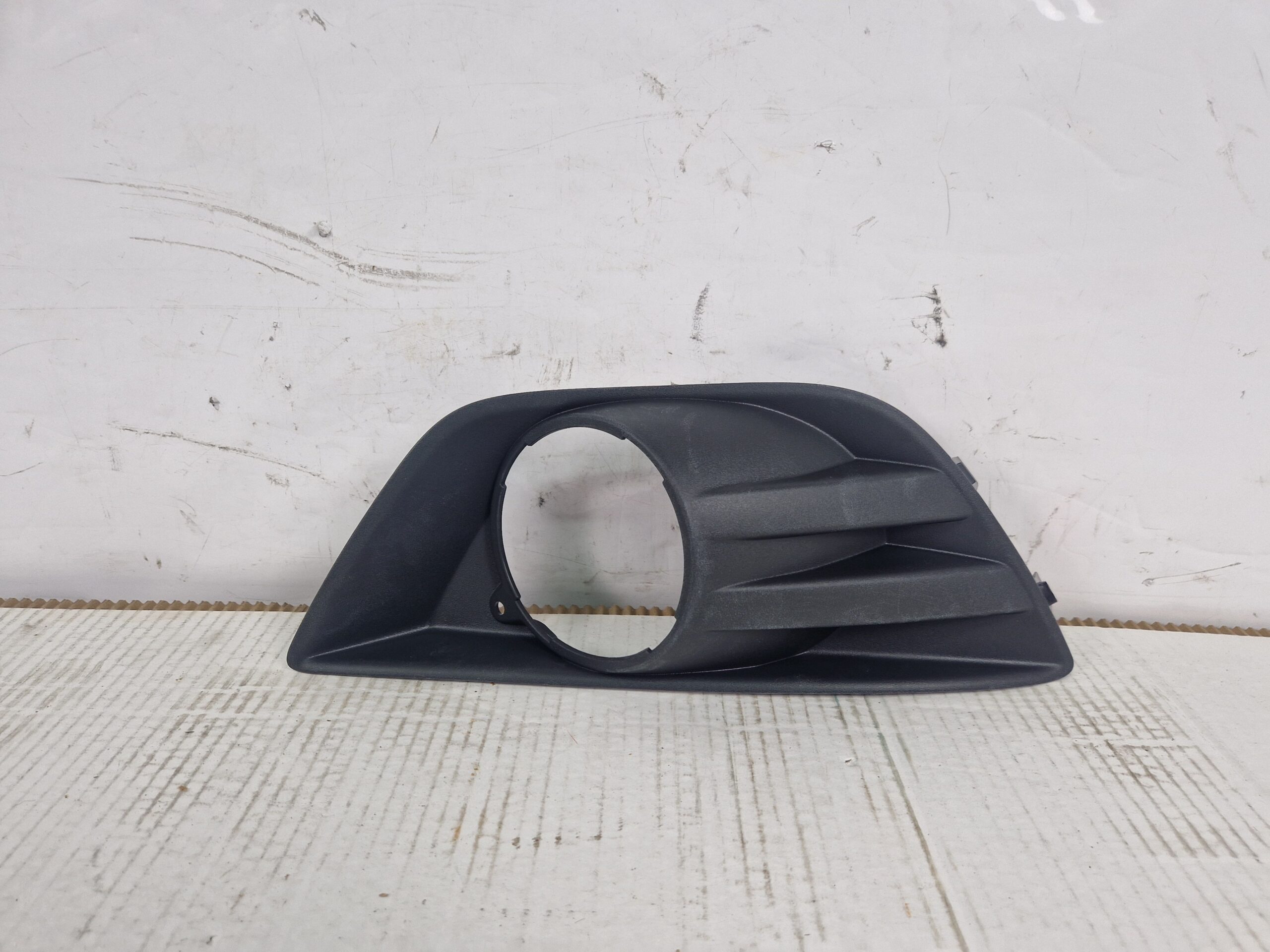 CORNICE COVER FENDINEBBIA ANT. DX FORD Kuga Serie (CBV) 8V4119952AA (08>13)